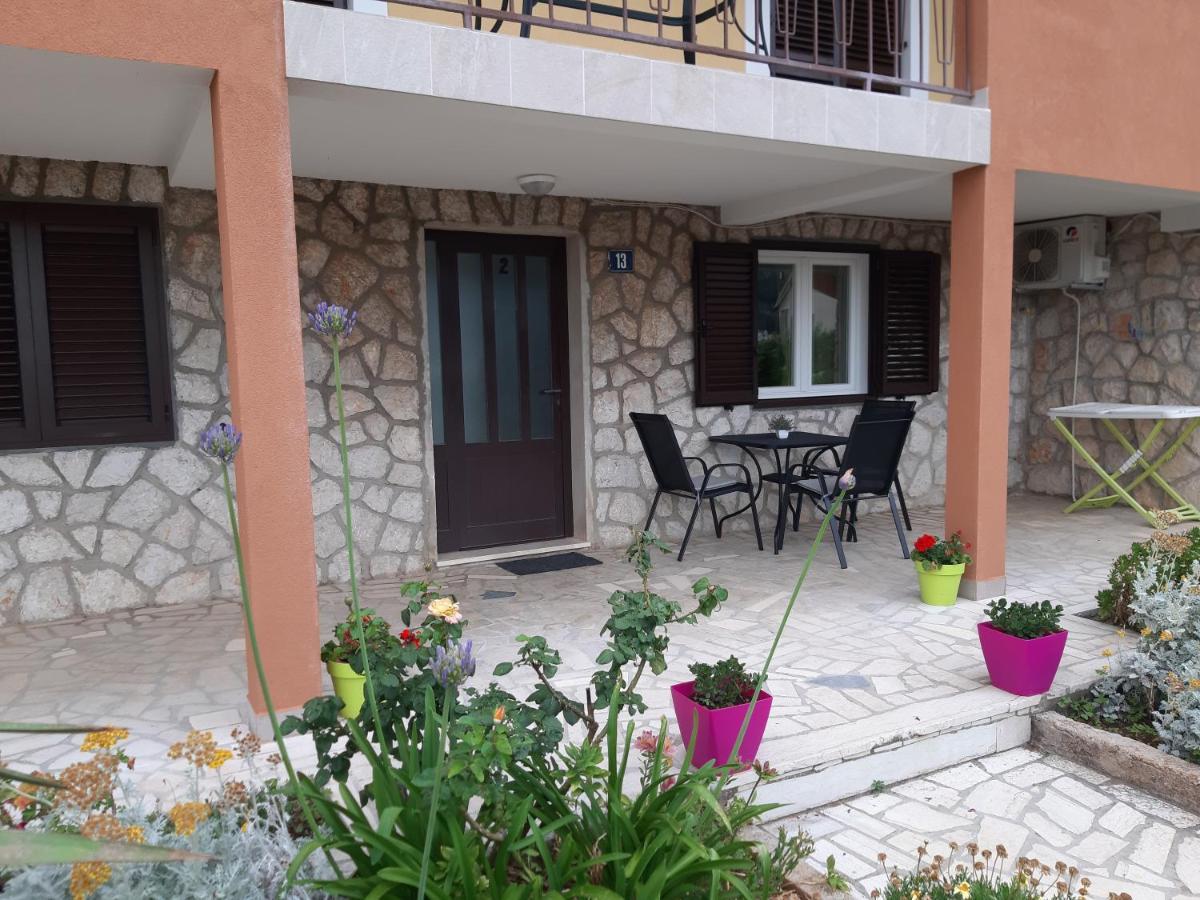 Apartmani Ana Cres Buitenkant foto